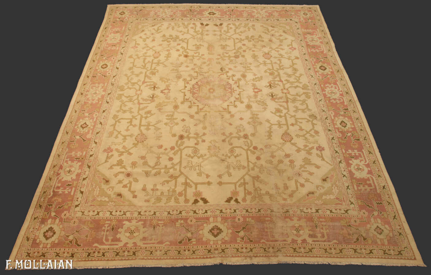 Antique Turkish Ushak (Oushak) Carpet (436x370 cm)
